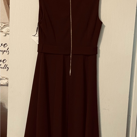 CALVIN KLEIN NWT Brown Dress. Size 6 - Picture 5 of 6